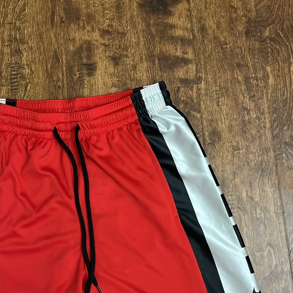 Nike Basketball Shorts Size M - Picture 6 of 17